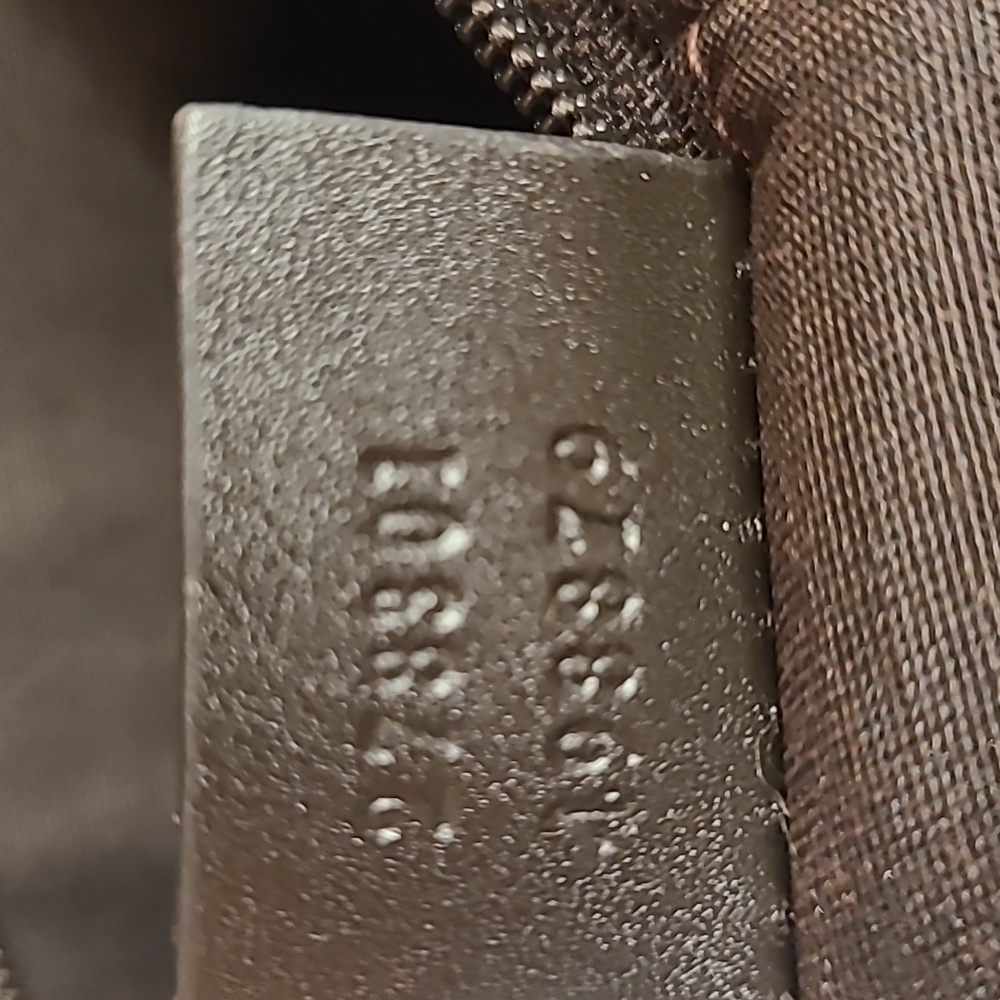 Gucci Crystal Coated Canvas vintage 2000's oversize msgr bag excellent condition - Picture 16 of 17